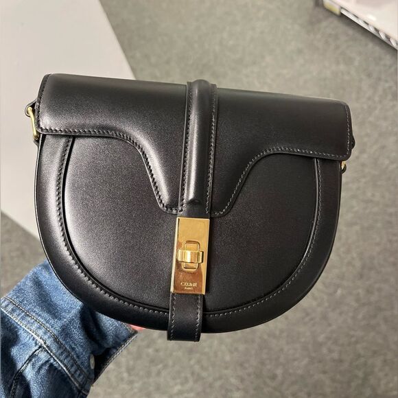 CELINE Small Besace 16 Natural Calfskin Crossbody Bag, $2400, SEE DESCRIPTION - Picture 3 of 11